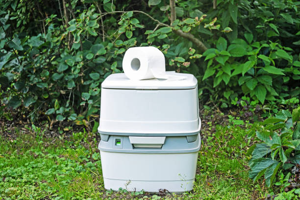 Best Portable toilet rental cost  in Gateway, AK
