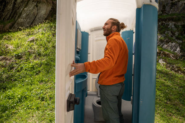 Best High-end porta potty rental  in Gateway, AK